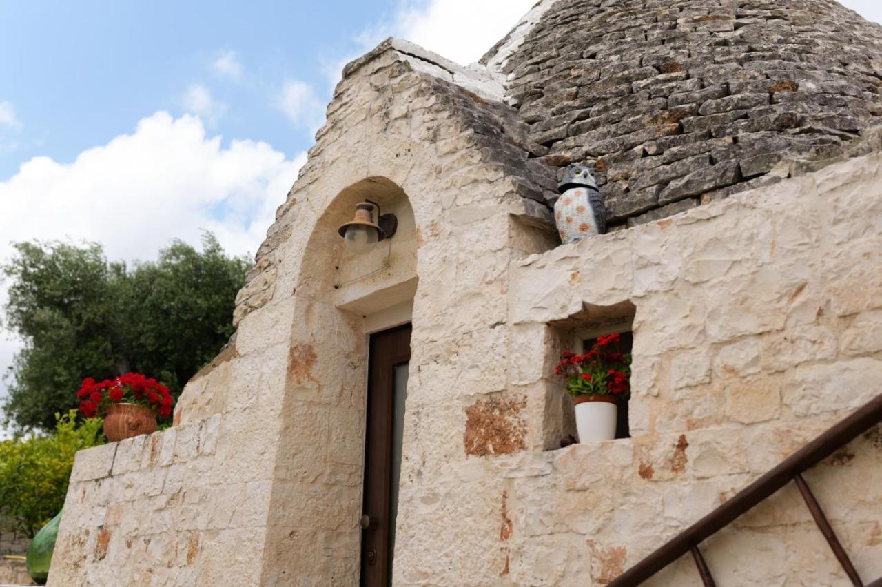 Trullo Rinaldi - Private Pool And Sauna Castellana Grotte Exterior foto